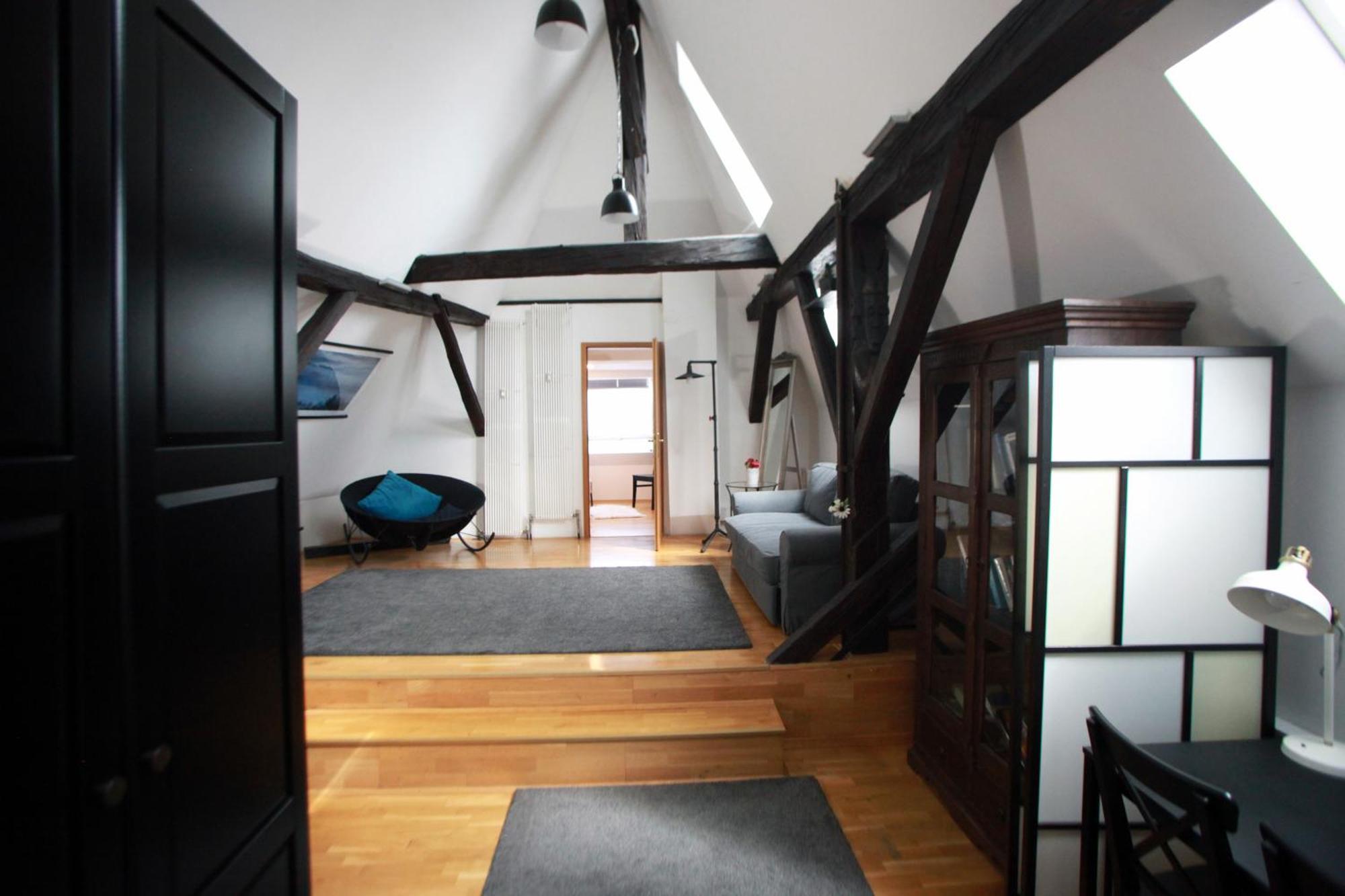 Apartment Bit